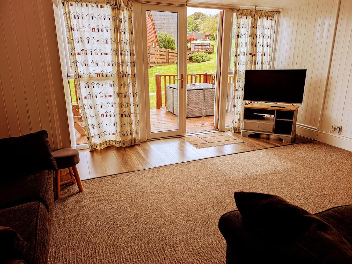 Seaside Chalet - Sleeps 6 Kingsdown  ภายนอก รูปภาพ