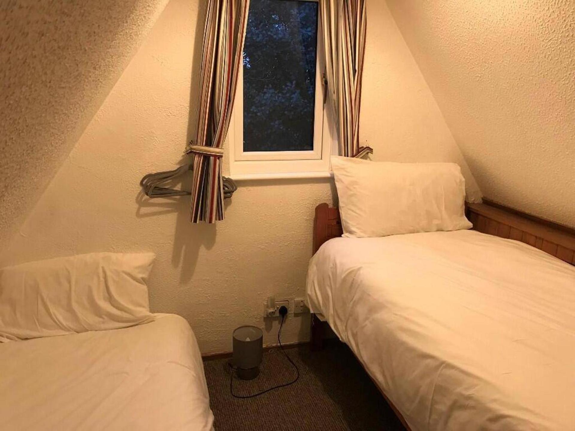 Seaside Chalet - Sleeps 6 Kingsdown  ภายนอก รูปภาพ